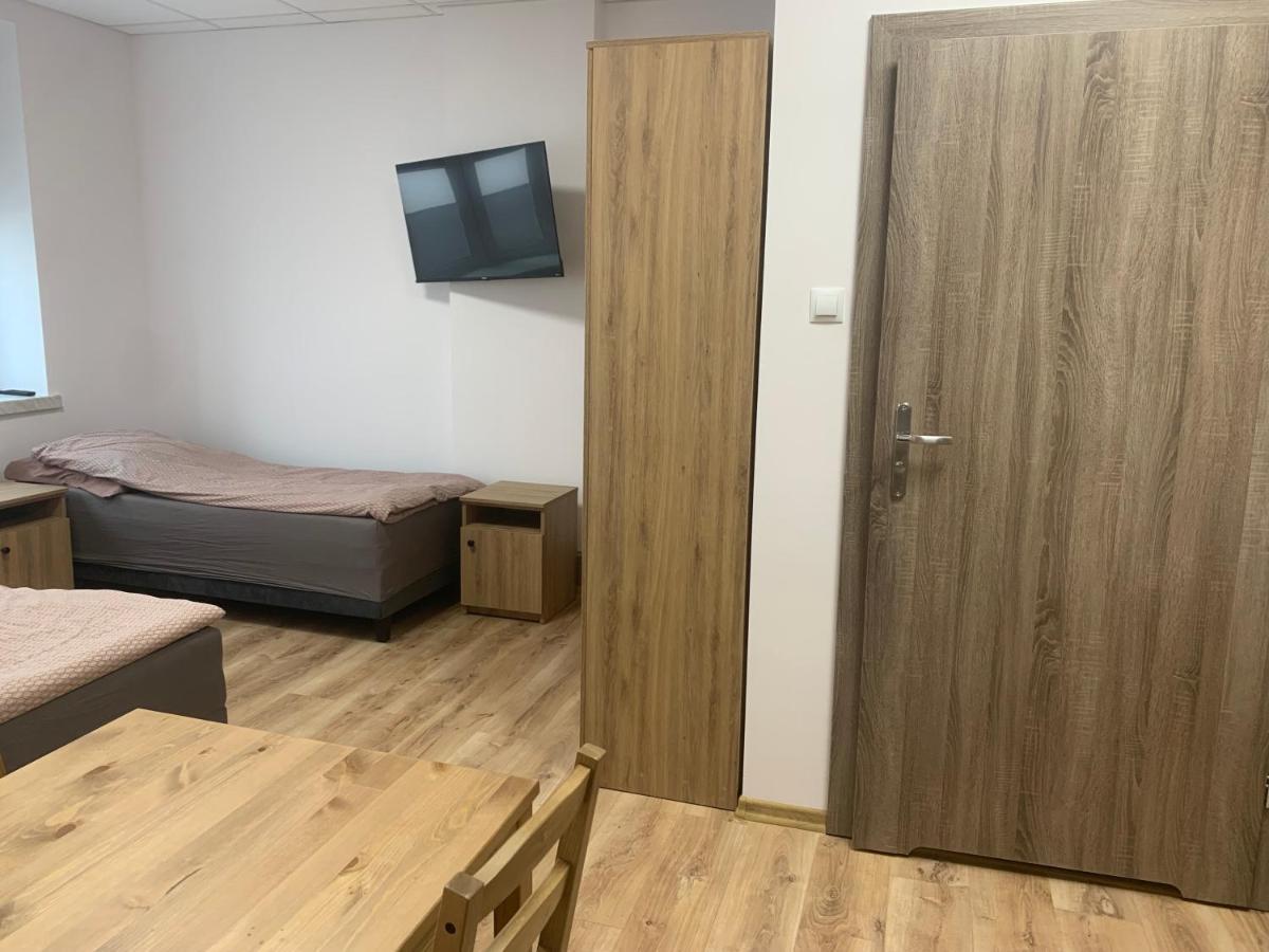 Hostel Sportowa Płońsk Esterno foto
