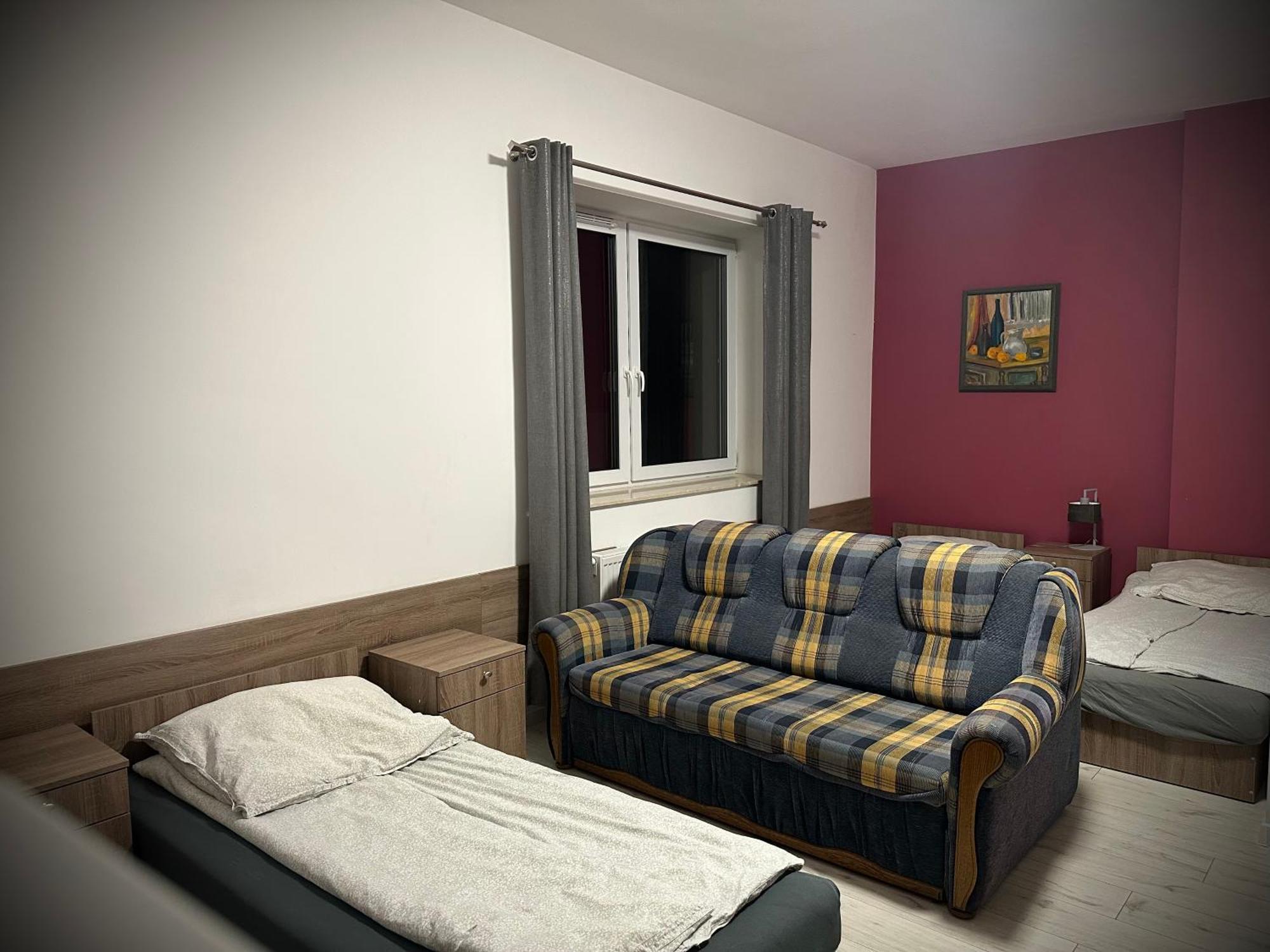 Hostel Sportowa Płońsk Esterno foto
