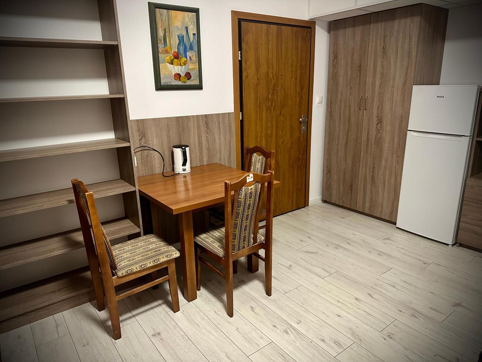 Hostel Sportowa Płońsk Esterno foto